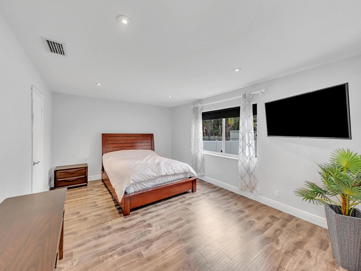 Supervilla - 3Br/2Ba - Pool - Walk To Beach Hollywood Extérieur photo