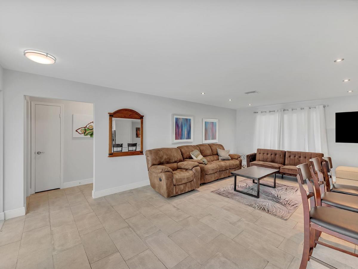 Supervilla - 3Br/2Ba - Pool - Walk To Beach Hollywood Extérieur photo