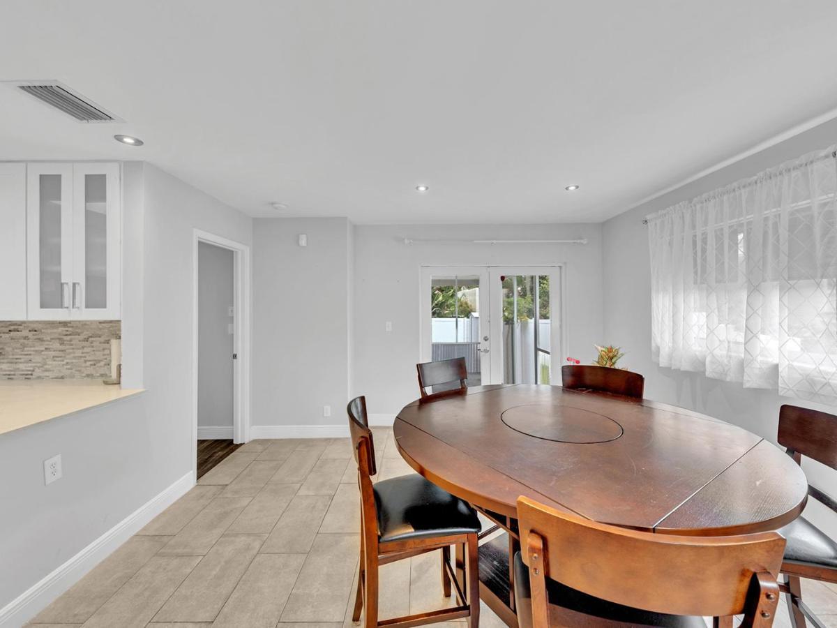 Supervilla - 3Br/2Ba - Pool - Walk To Beach Hollywood Extérieur photo