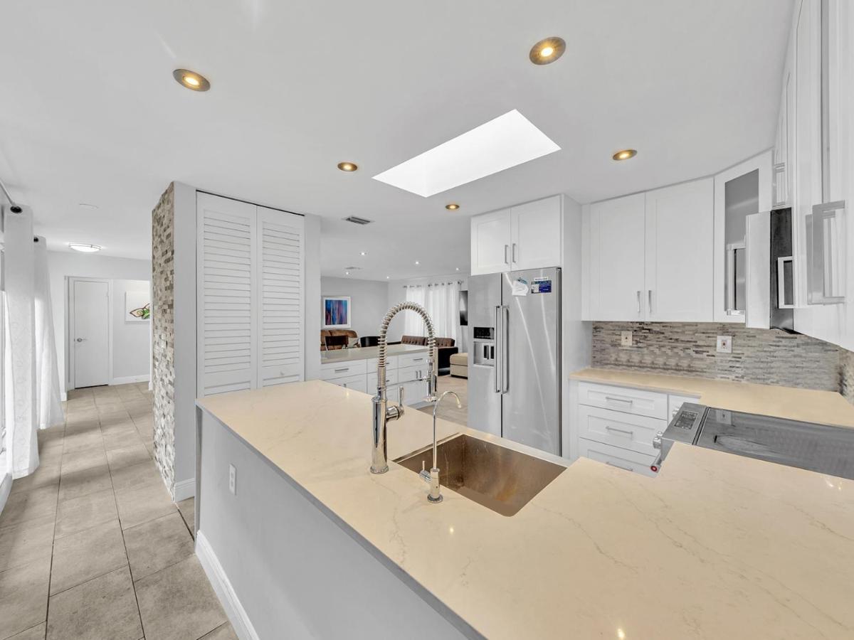 Supervilla - 3Br/2Ba - Pool - Walk To Beach Hollywood Extérieur photo
