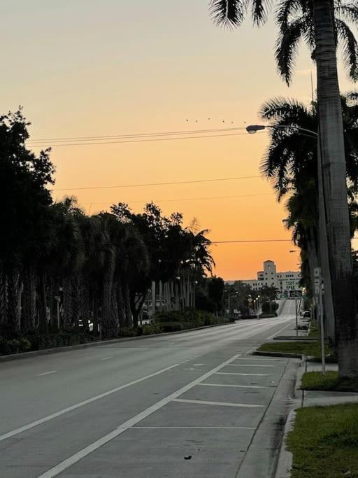 Supervilla - 3Br/2Ba - Pool - Walk To Beach Hollywood Extérieur photo